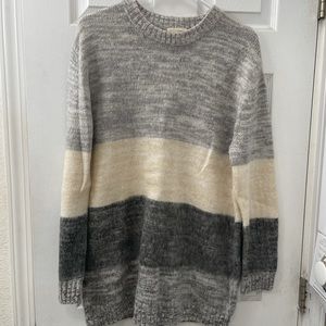 Cute Universal Thread Sweater